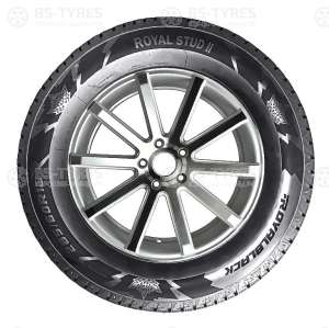Royal Black Stud II 235/55 R20 102T