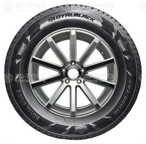 Royal Black Stud II 235/55 R20 102T