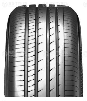 Yokohama Advan dB V553 245/40 R18 97Y